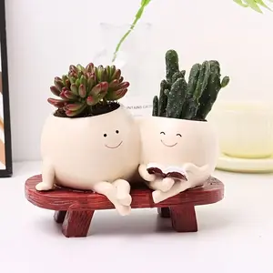 Cute Couple Reading Flower Pot, Smiley Face Succulent Plant Container, Creative Outdoor Garden Planter, Perfect Indoor Decoration Gift