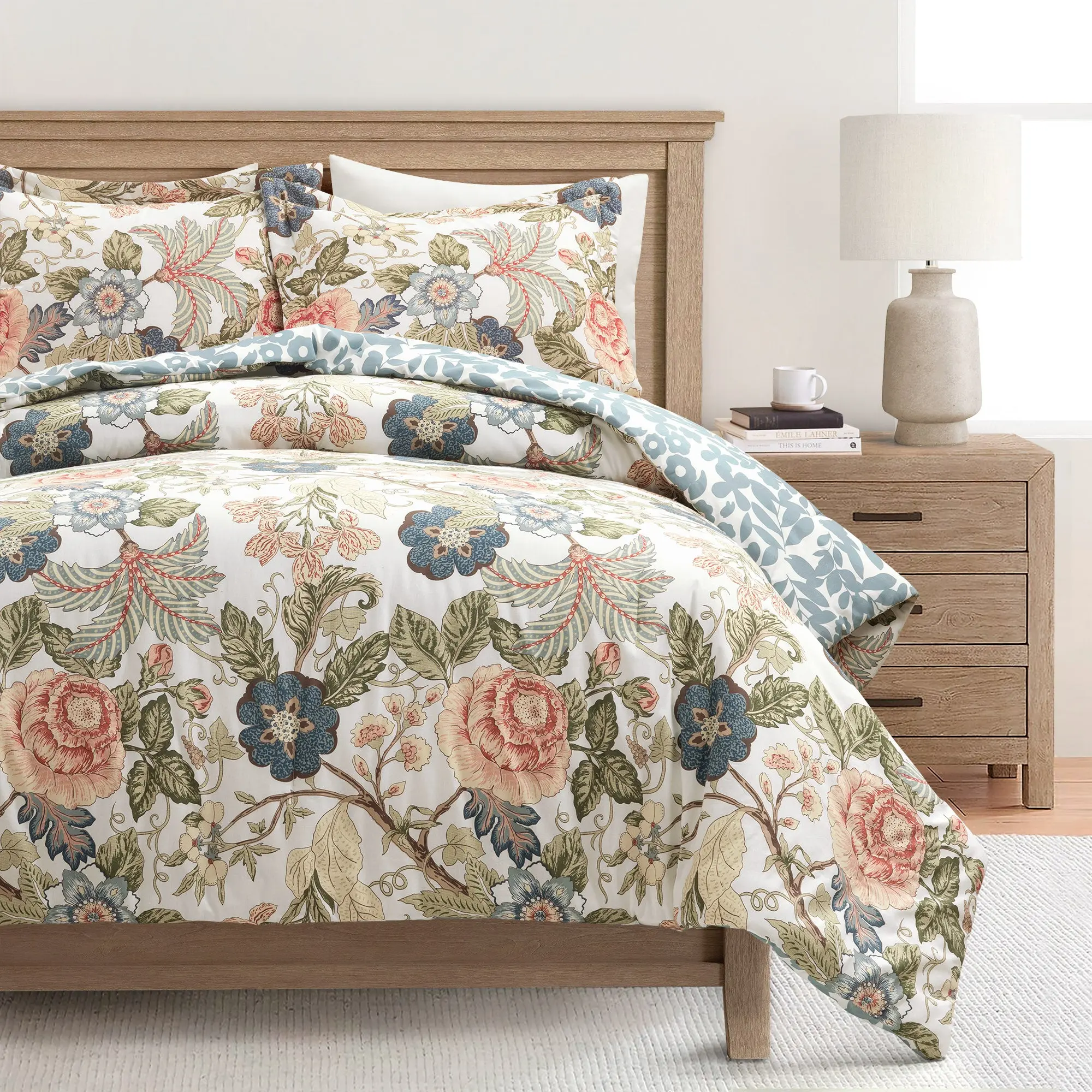 Lush Decor Sydney Floral 3-Piece Queen Comforter Set - Reversible Floral Bedding with Soft Fabric, Elegant Design for Bedroom Decor Ideas & Cozy Bed Setup