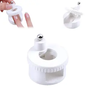 Automatic Cat Eye Magnet for Nails, Multifunctional Nail Art Tool. 360° rotating nail magnet with rolling ball, even magnetic force. Easy for beginners to DIY and create shiny, Smooth and Glossy cat eye effects.