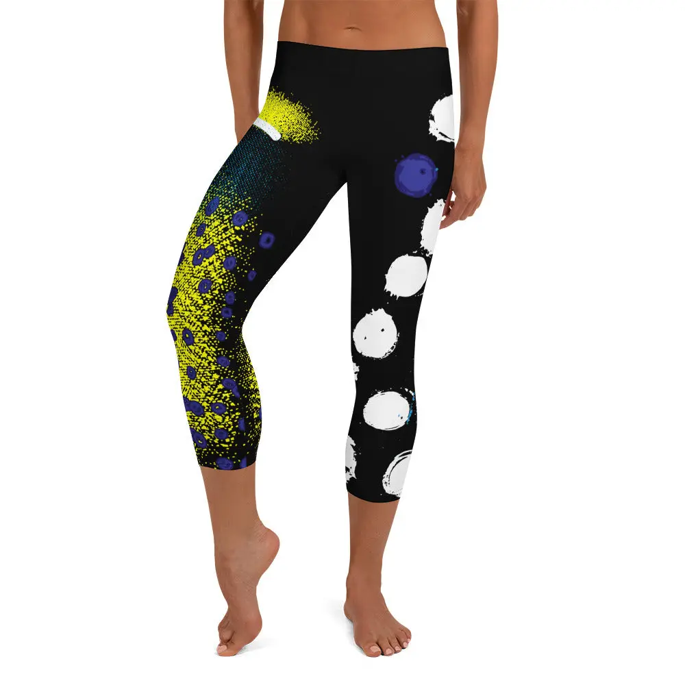 Clown Trigger Fish Cropped Leggings