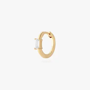 Studs Baguette Huggie