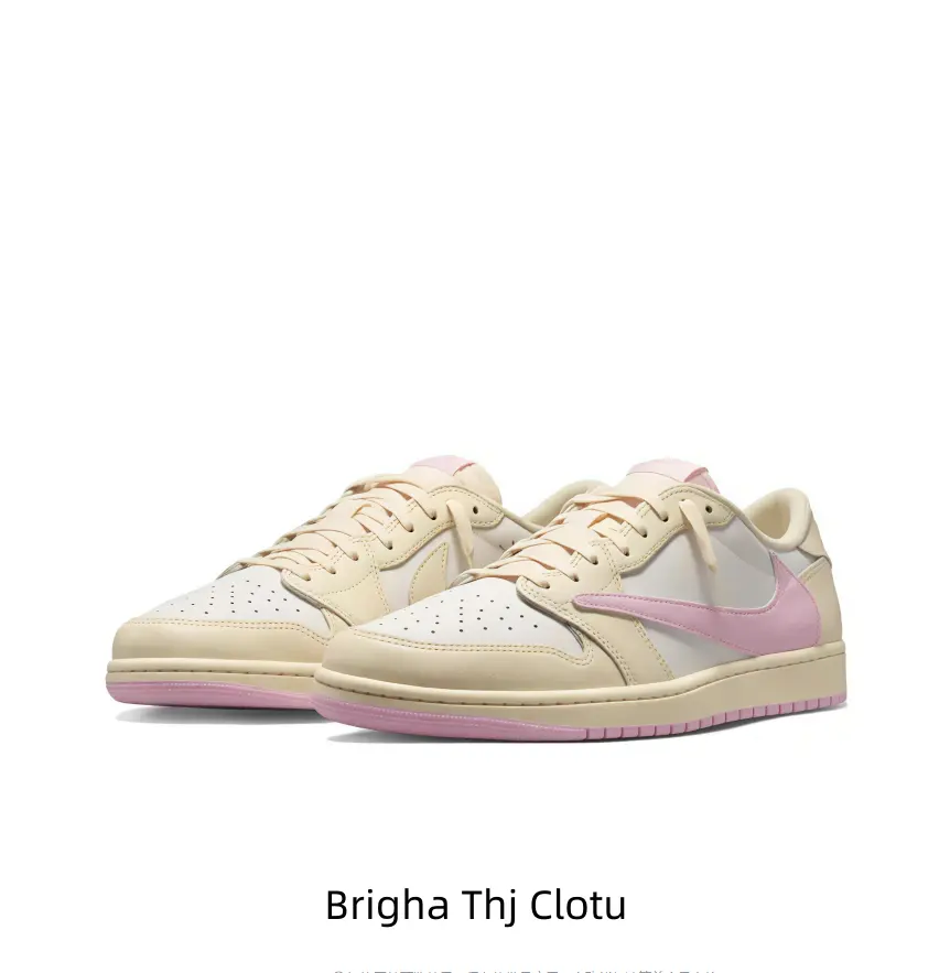 This smooth leather low-top sneaker is my ultimate everyday streetwear staple