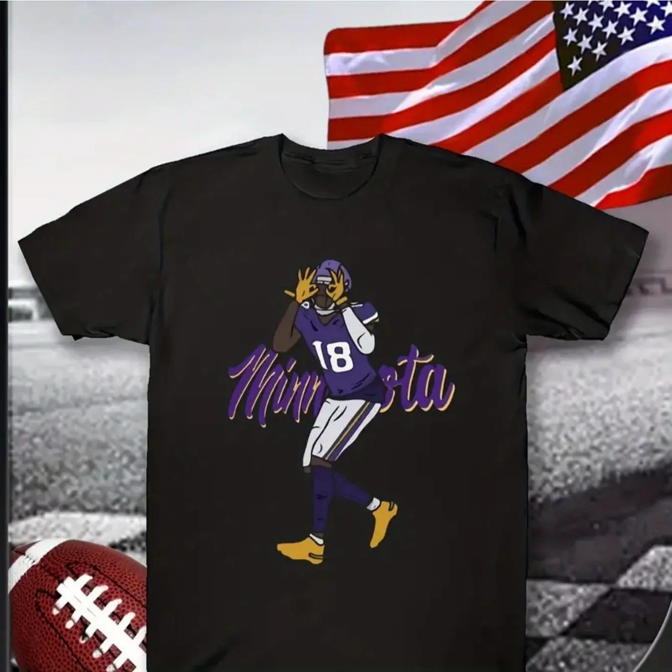 Minnesota-Themed Boys Cotton Graphic Tee - Soft, Breathable, Regular Fit with Football Player Design, Short Sleeve, Round Neck, All-Season Leisure Wear for Sports Fans, Leisure Clothing |   Sportsthemed Shirt |   Breathable Fabric