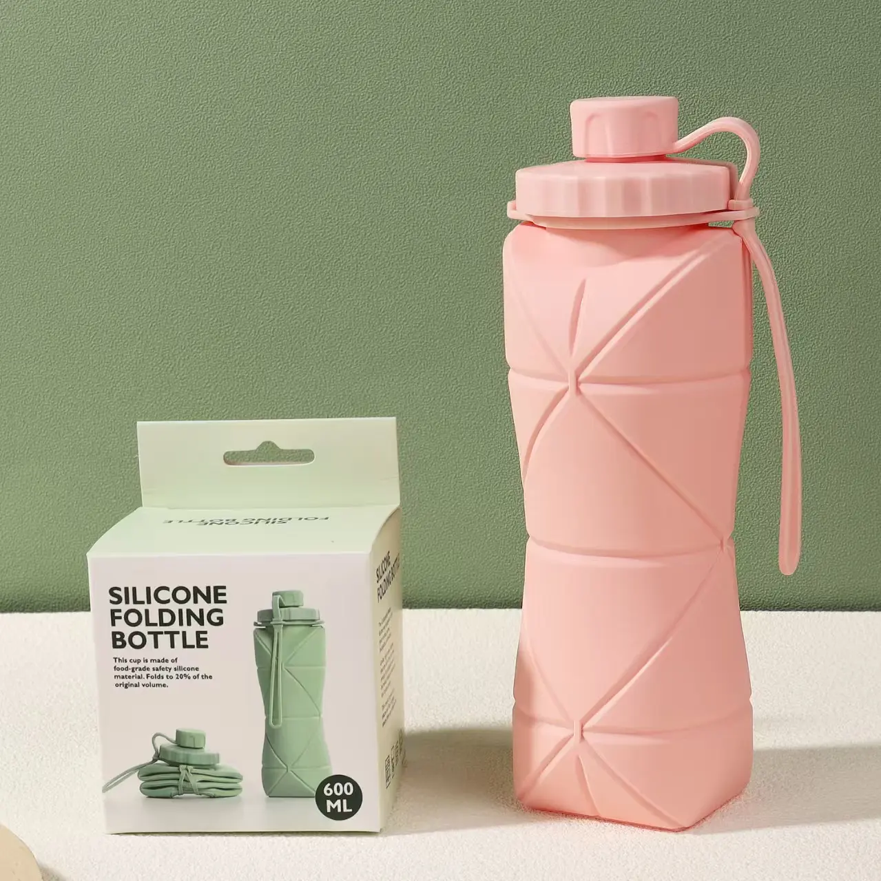 Foldable Silicone Sports Water Bottle Portable Collapsible Travel Cup Suitable for Hot & Cold Drinks