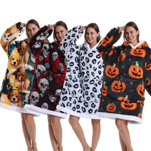 Halloween Themed Wearable Blanket, Casual Soft Comfortable Long Sleeve Hooded Blanket, Warm Blanket for Home, Bedroom, Living Room, Office