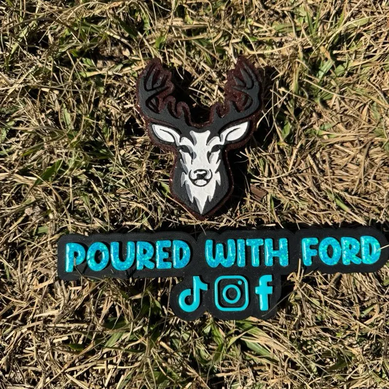 Two toned deer/buck car Freshener | deer hunting | deer | car freshie | car freshener for men | for the guys | manly | car scents |