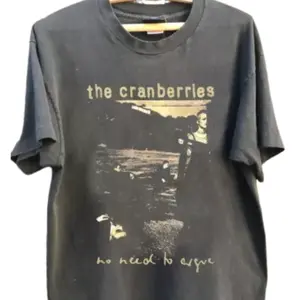 The Cranberries 1995 Tour Vintage T-Shirt Unisex All Sizes, Men Gifts Graphic Tees