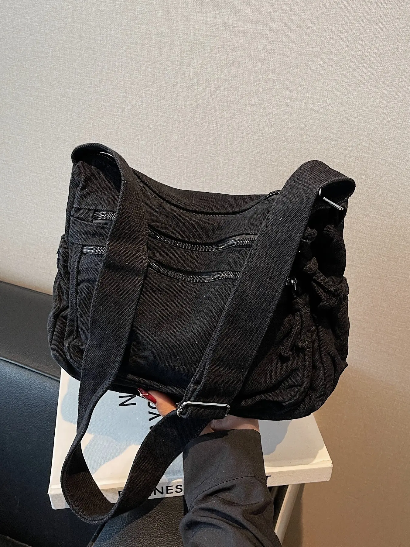 Vintage Washed Denim Shoulder Bag, Multi-Pocket Large Capacity Crossbody Bag, Adjustable Strap, Stylish and Durable, Denim Shoulder Satchel, Denim Messenger Bag, Multifunctional Casual Crossbody Bag