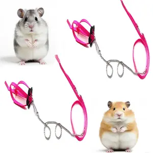 2 sets of adjustable hamster leash accessories, suitable for hamsters, young rabbits, guinea pigs, mice, and small rats, equipped with a leash clip.