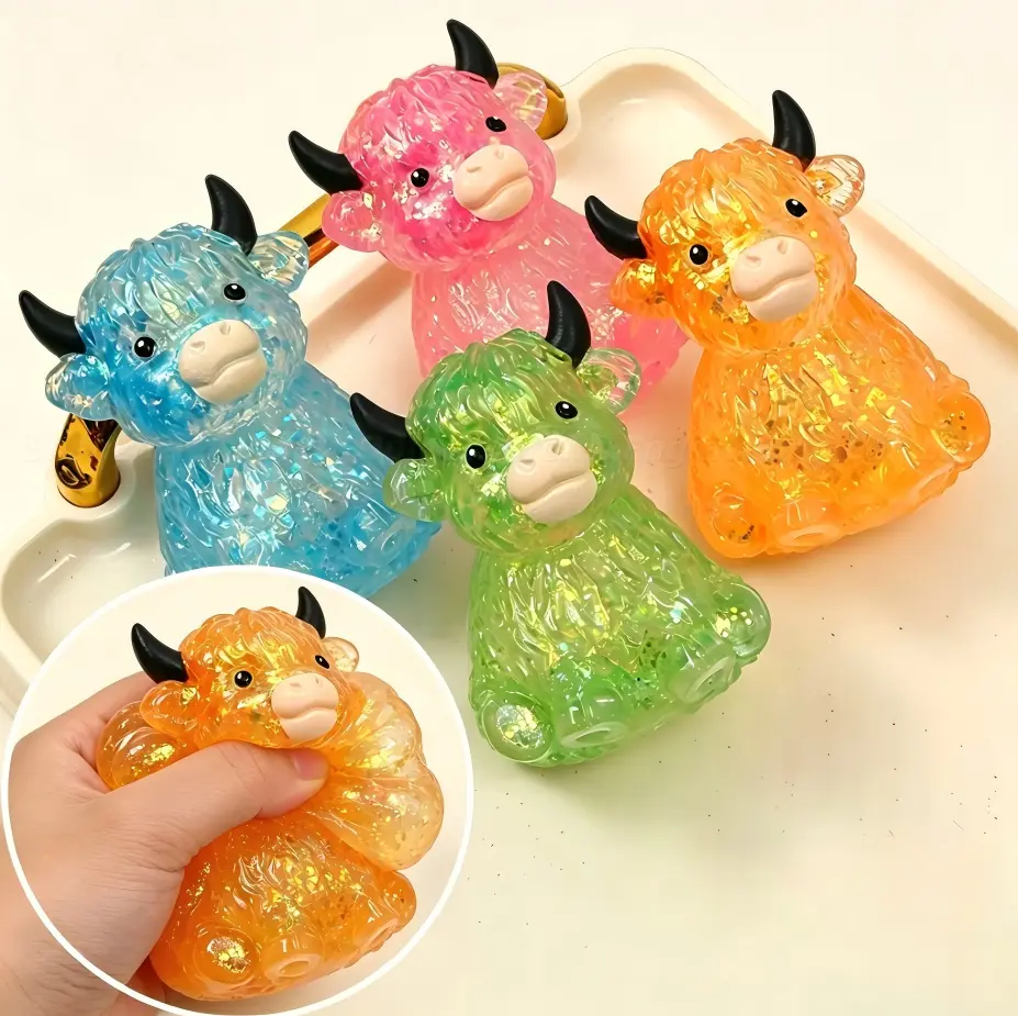 【Father's Day Gift】Cute Shimmer-on-Squeeze Highland Cow Squishies, Palm-Size Soft Stretch Sensory Stress Relief Toy, Knead-to-Relax Fidget Toy for Party Gifting