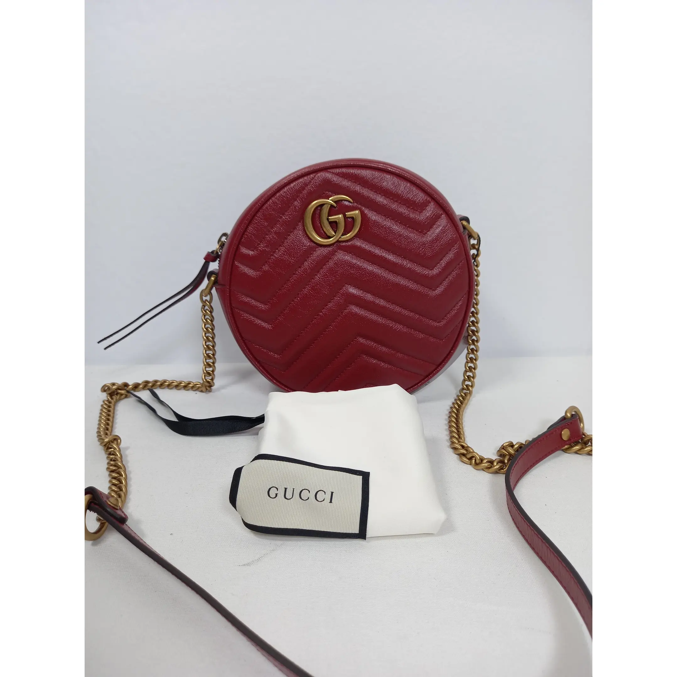 Pre-owned Leather Shoulder Bags M0804P56 Gucci GG Marmont Mini Round Crossbody Bag (JP)