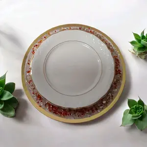 High-quality Resin Red Color Crystallized Charger Plates for Weddings, Anniversaries, and Hollidays Displays.