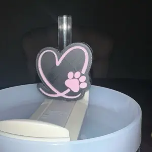 Straw Buddy Heart with Paw Print 3D - Pink and Black Design