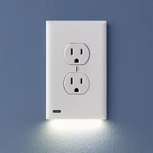 GuideLight - Automatic on/off Pathway and Accent Lighting Outlet Cover
