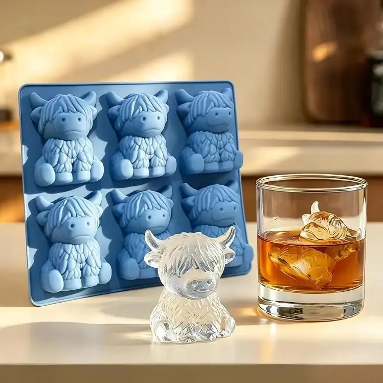 Highland Cow Shaped Silicone Ice Tray, Quick Freeze Durable Mold, Easy to Make Perfect Ice Cubes for Juice, Cylinder Cups and Ice Buckets, Home Bar Accessories, Fun Decoration & Holiday Gift, Summervibes