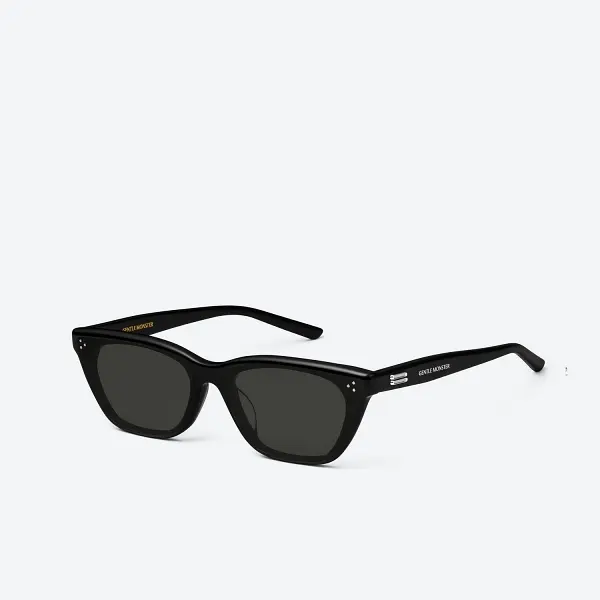 GENTLE MONSTER Dodo 01 Black Frame Black Lenses Cat-eye Shape