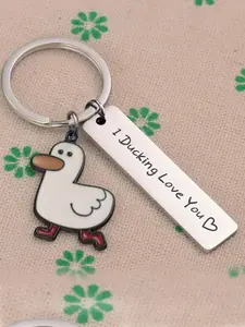 Cute Cartoon Duck Stainless Steel Keychain, Fashion Letter Engraving Slogan Metal Keychain, Backpack Messenger Bag Decoration, Girly Keychain, Cute Accessories, Couple Gifts, Creative Gifts