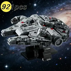 New Millennium Space Model Kit, 921pcs Falcon Ship Compatible with 75375, Building Blocks, Toy Gift, Theme