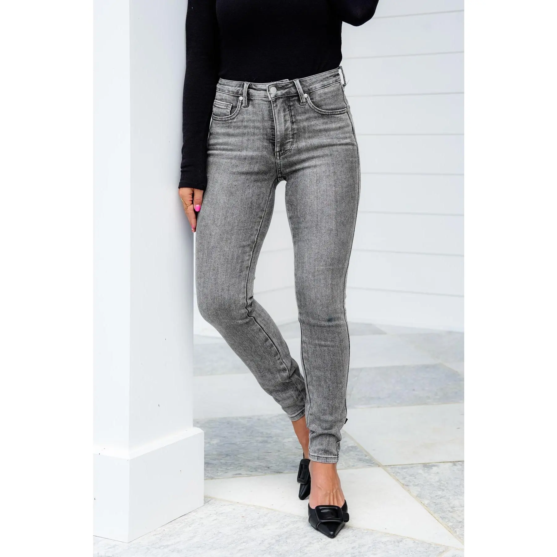Women's Judy Blue Mid-Rise Grey Tummy Control Skinny Jeans with Shield Pockets, Smoke Show Style