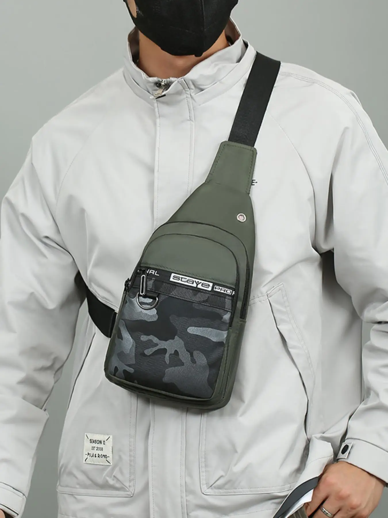 Men's Casual Fashion Camo Pattern Zipper Sling Bag, 2025 New Style Outdoor Sports Chest Bag, Trendy Versatile Large Capacity and Multi-function Sling