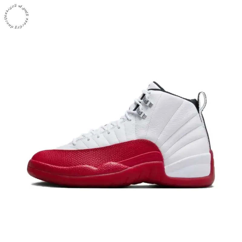 White and Red High-Top Retro Basketball Sneakers with Leather Upper and Full-Length Zoom Air Cushion for Classic Court Style