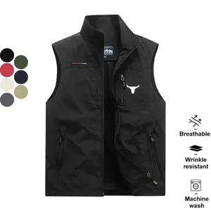 Men’s versatile casual outdoor sports vest with a bull head print, breathable mesh, multiple pockets, suitable for all seasons—ideal for fishing; great gift for guys