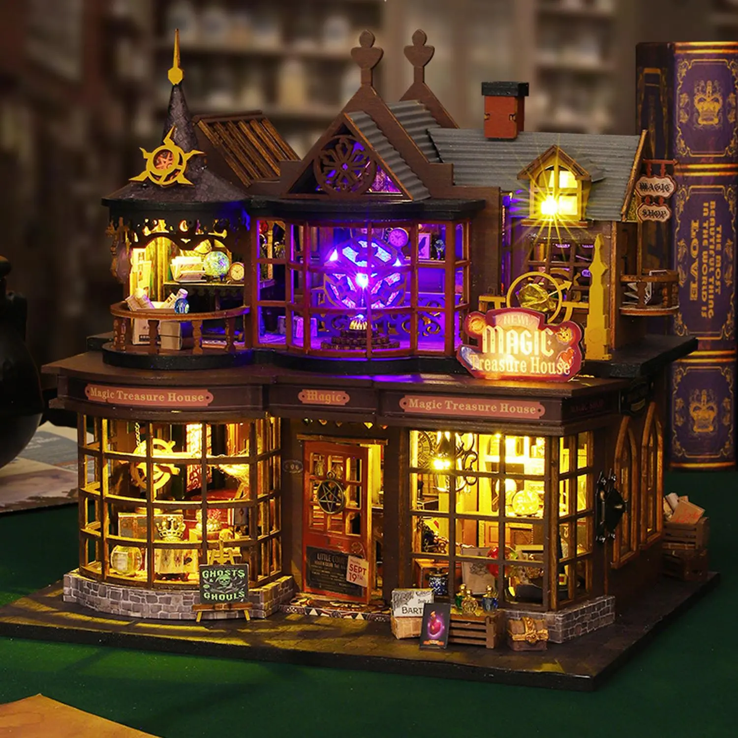 3D Wooden Handmade Creative Puzzle Book Nook, DIY Model Kit for Bookshelf Decoration, 3D Desktop Ornament Set