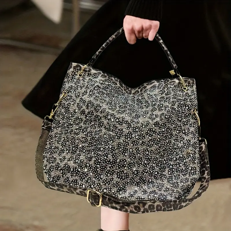 Women's Elegant Handbag - Stylish Bag with Detachable Shoulder Strap, Black Exterior, Polyester Lining, Zipper Closure