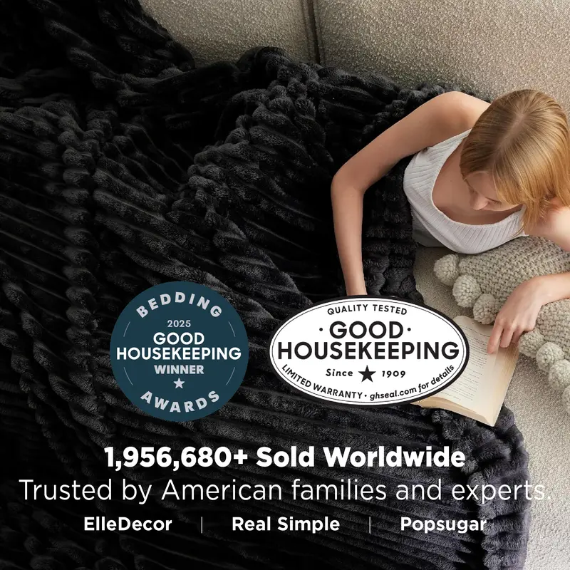 Bedsure GentleSoft Cozy Blanket-Patio Furniture Decor,Classic Stripe Pattern, Ideal for Bed,Couch, Travel,Camping, All Seasons,Home Bedroom Decor