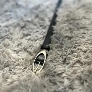 Retro Cyber Y2K/2000s Oval PU Leather Belt - Minimalistic Grunge Skater Streetwear Accessory with Vintage Solid Buckle, Party Gift for Nostalgic Enthusiasts