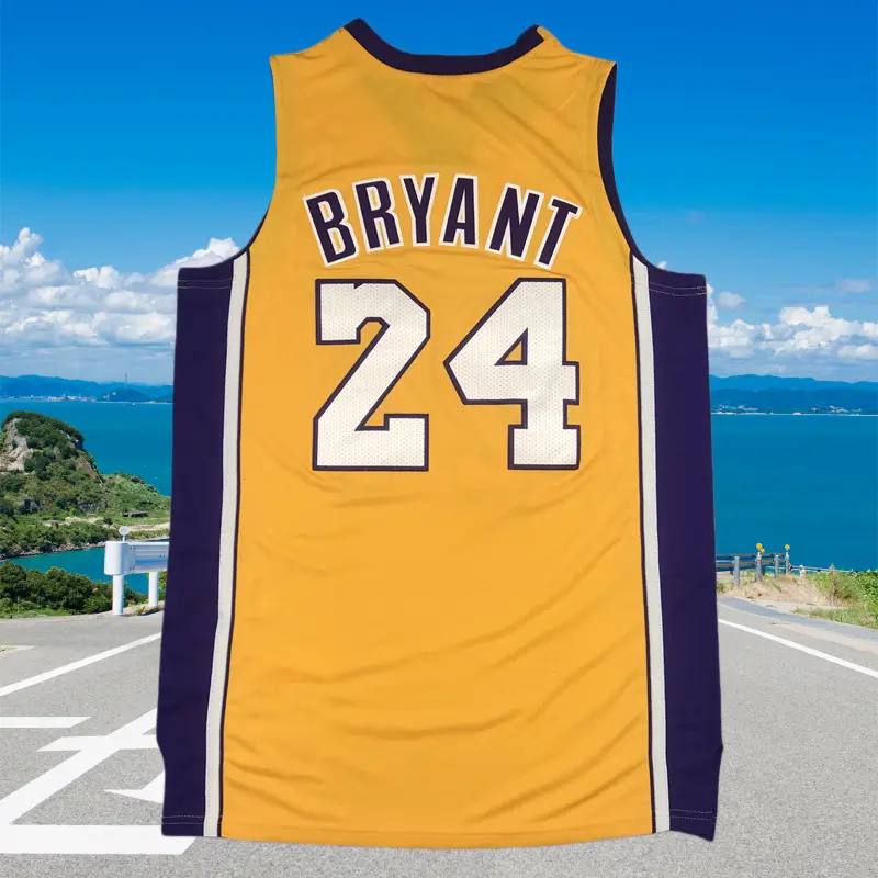 Kobe Bryant Classic-Design stitched Basketball Jerseys Retro Men's Sleeveless Gold shirt 2006-07