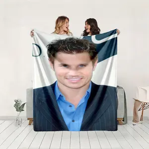 1 piece Nick Lachey photoshoot themed flannel blanket - Oversized comfortable fluffy sofa blanket, suitable for beds and sofas, modern geometric pattern design, all-season multi-purpose use, digital printing, 100% polyester material, machine
