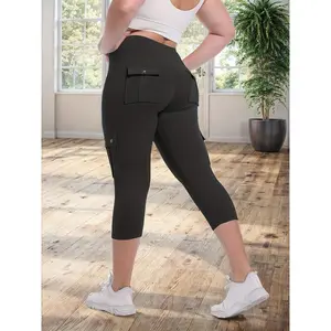 1-pack High Waist Yoga Capris with 4 Button Pockets, Butt Lifting Tummy Control Workout Running 4 Way Stretch Cargo Sports Pants, 4-Way Stretch Quick Drying Workout Pnats for Daily Wear. Stretchy Seamless Leggings