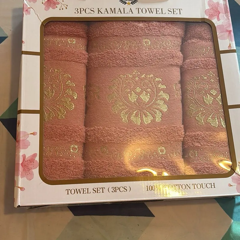 Kamala towel set