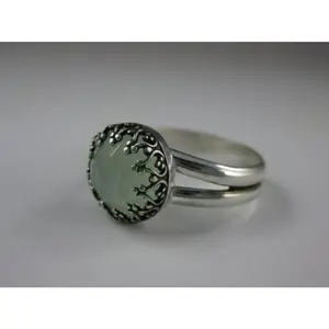 Sterling Silver Vintage Green Peridot Retro Ring