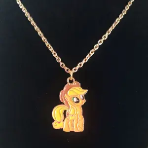 Pony Necklace