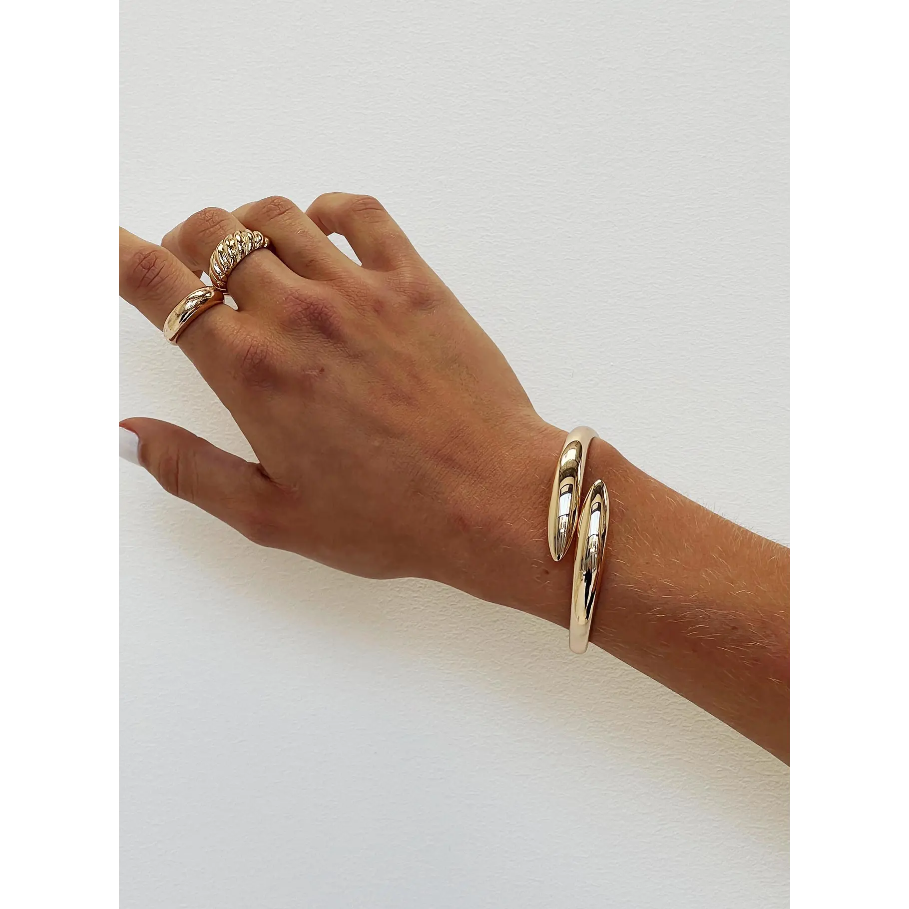 Barberry Cuff Gold