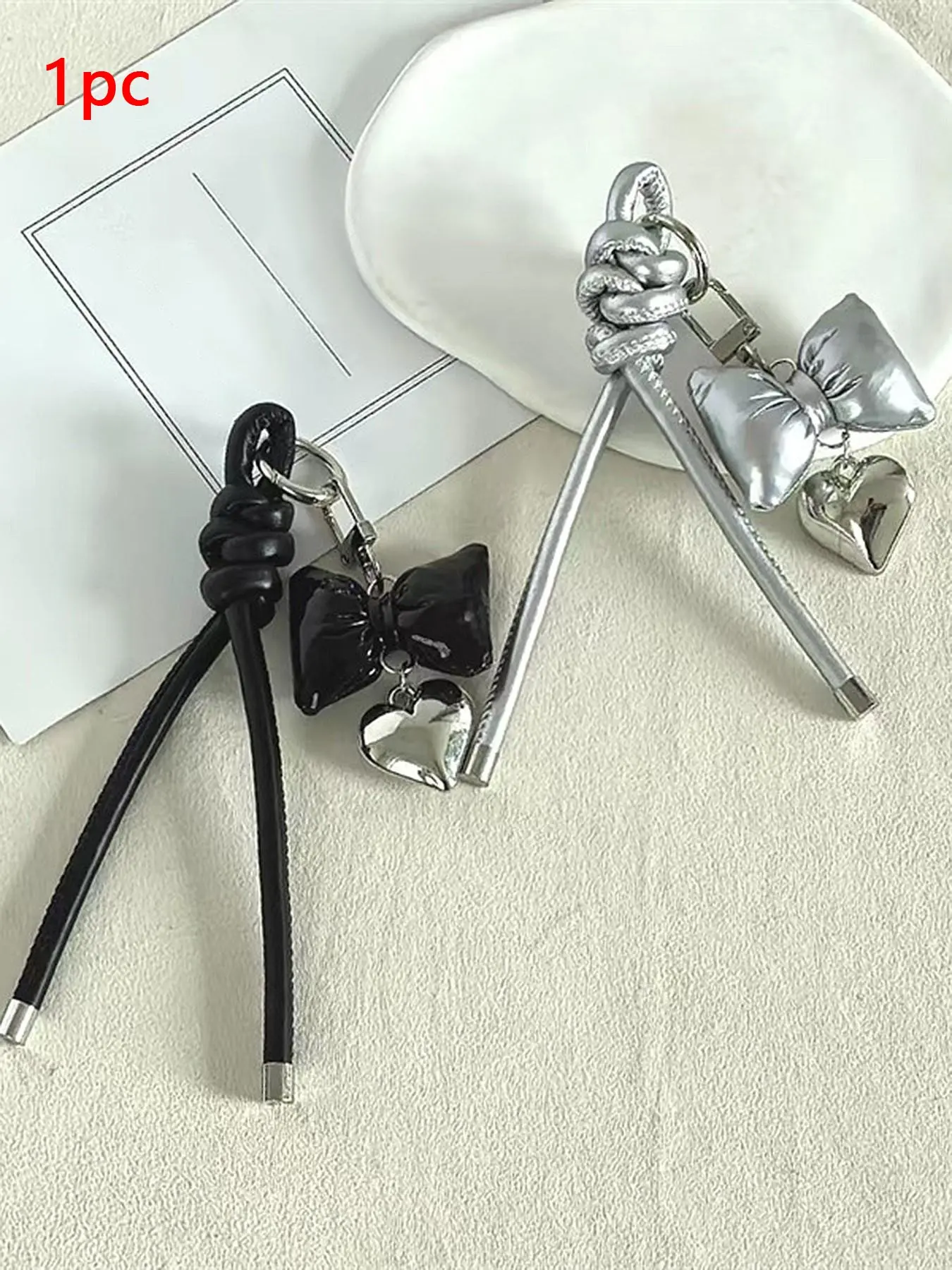 Fashionable retro style butterfly knot love pendant, woven rope knot tassel design, lightweight and easy to carry, can be used as a bag pendant and keychain, suitable for wearing on dates, parties, and shopping, Heart Charm Decor, Purse Accessories