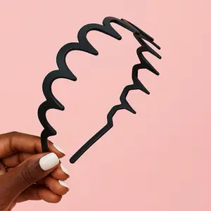 Zig Zag Head Band - Black plastic Zigzag Design Hair Accessory