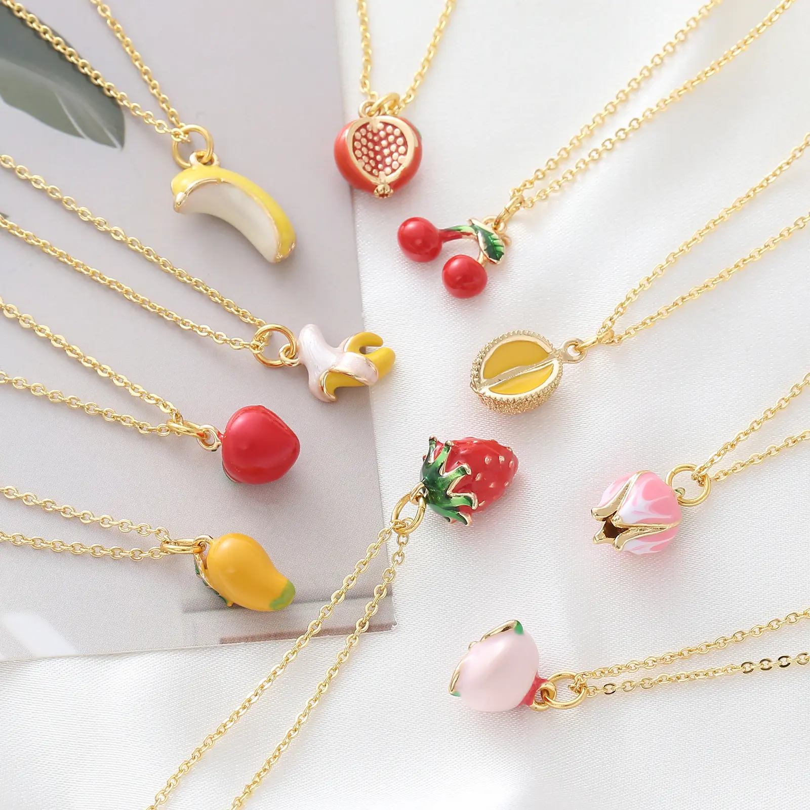 Funky Artificial Gemstone Necklaces & Pendants, Mini Fruit O-Shaped Clavicle Chain Jewelry Accessories with Durian, Cherry, Strawberry Designs