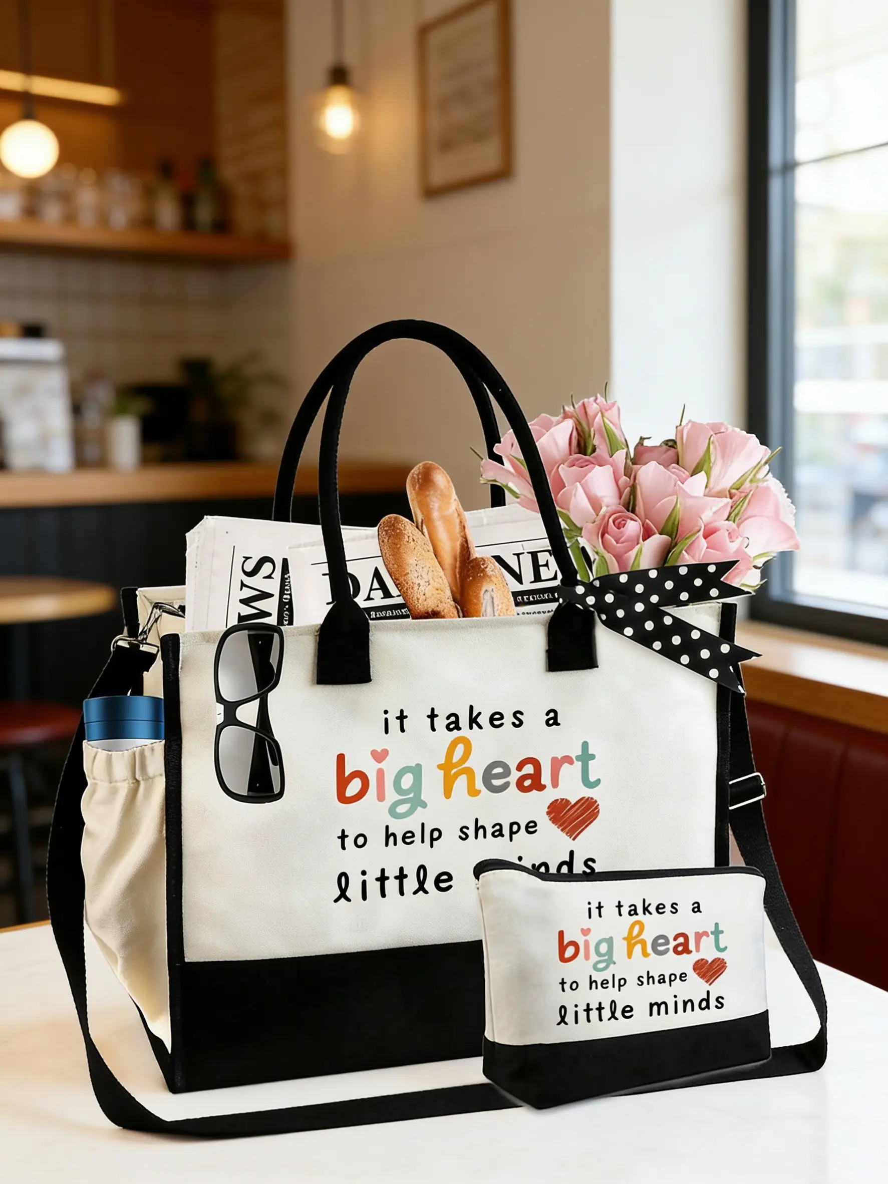Large Capacity Handbag with Makeup Bag, Teacher Christmas Gift, Teacher Birthday Present, Women's Teacher Shoulder Bag, Heart Pattern, Personal Item Bag