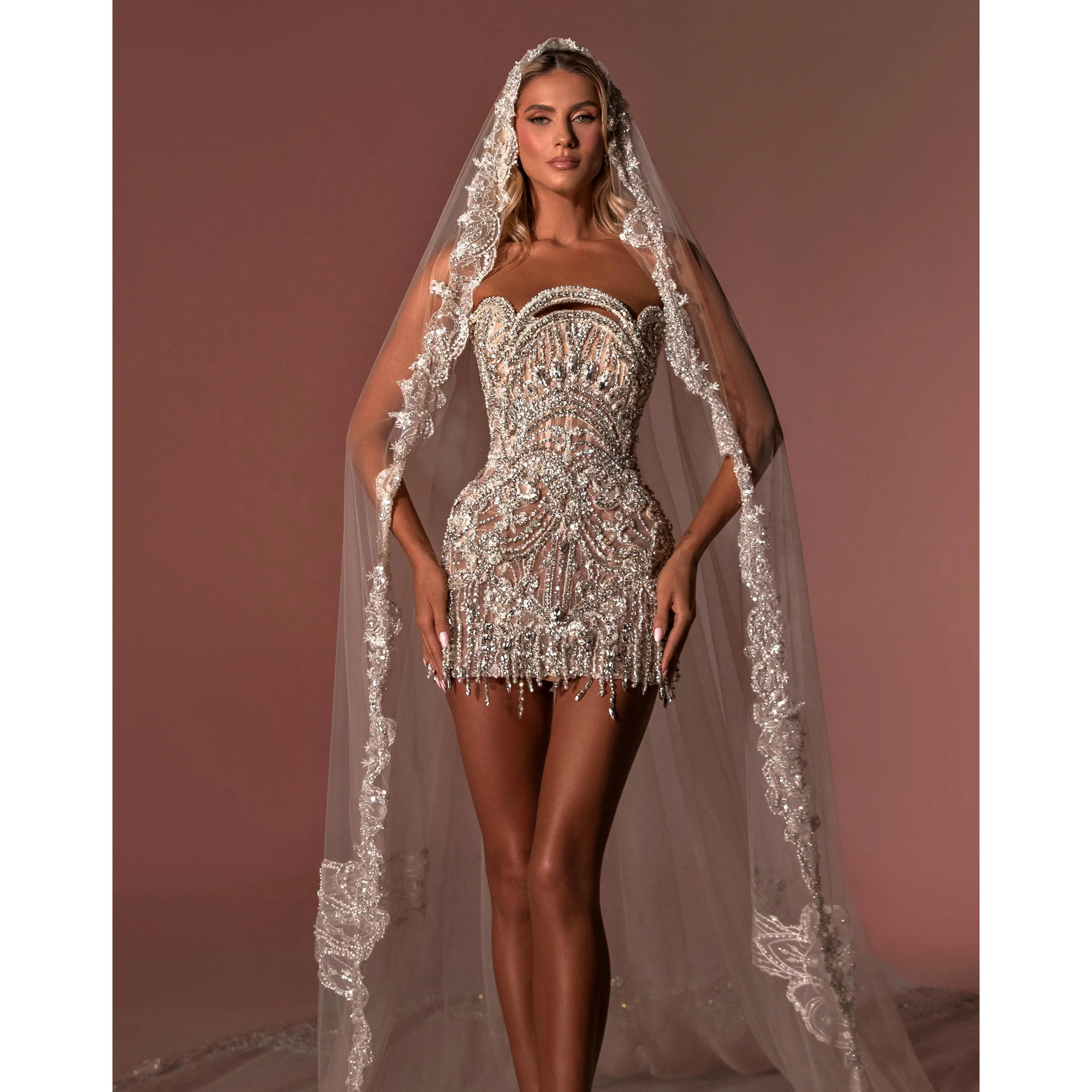 SHORT BRIDAL DRESS WITH LONG VEIL