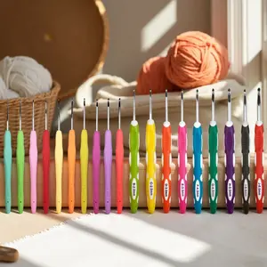 Luxury Crochet Hook Set, Crochet Set Kit, 19pcs Metal Hooks 2.0mm-6mm, Ergonomic Non-Slip, Ideal for Beginners & Experts, Perfect Gift for Holidays