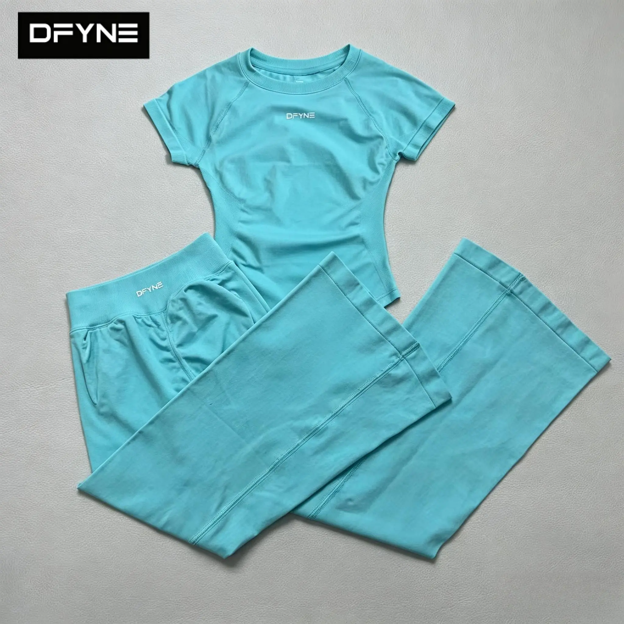 DFYNE Premium Seamless Flare Gym Set Sculpting High Waist 2 Piece Outfit V Neck Sports Bra & Flare Yoga Pants Activewear Matching Sets Tights for Pilates Running Fitness Athleisure Everyday Wear