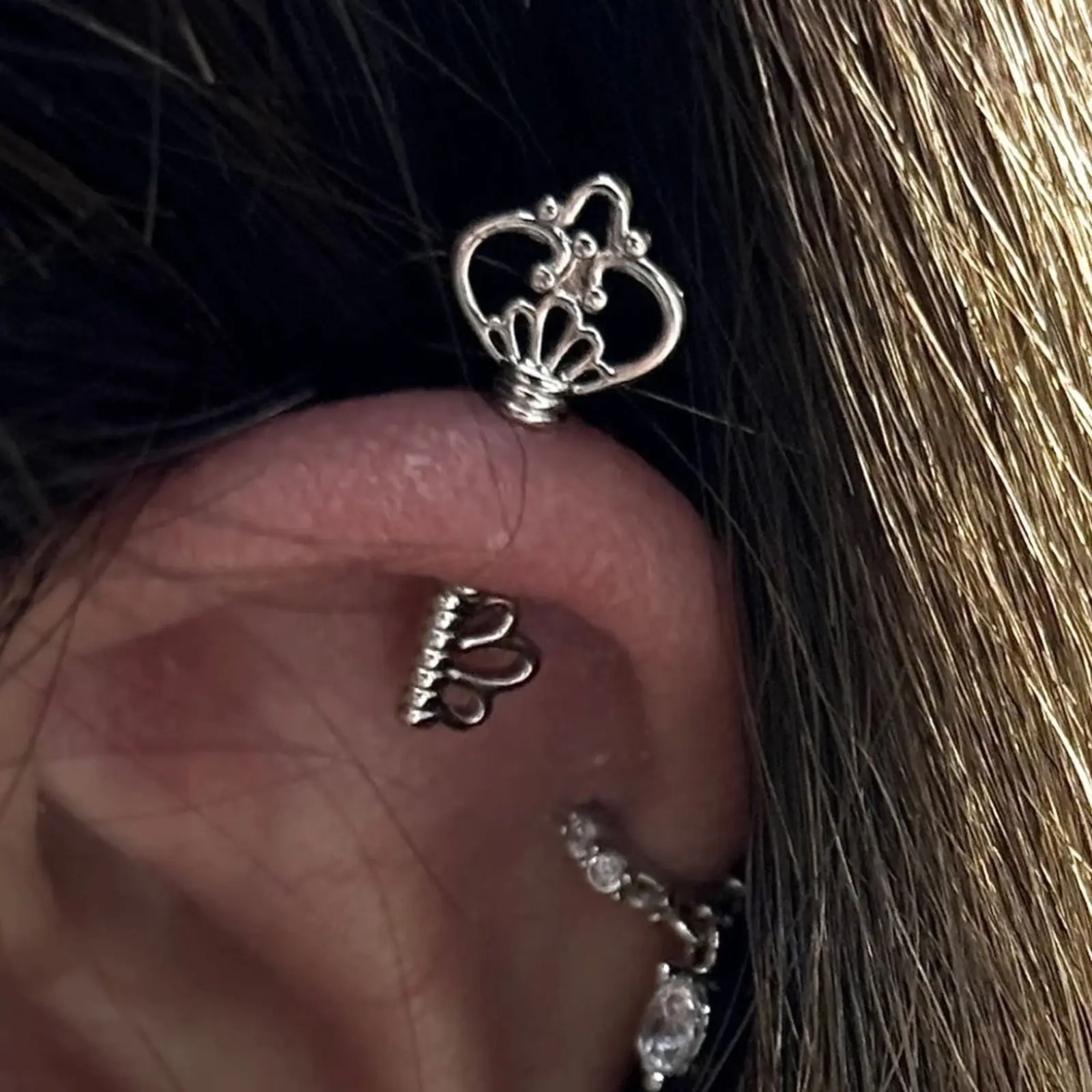 Unique earrings with a sense of design, niche hollow key ear bone studs, titanium steel screws, no need to take them off when sleeping