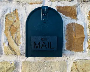 Black MAIL Mailbox Flag - Durable & Easy Install for Stone & Brick