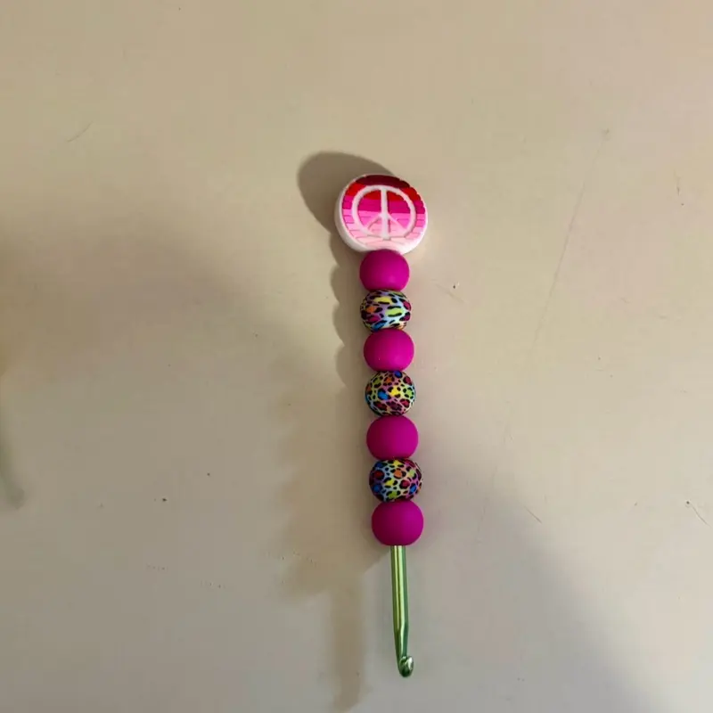 4.5mm crochet hook