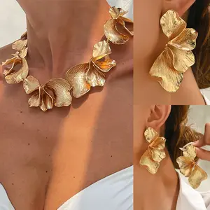ChicMe Irregular Petal Alloy Flower Metal Pendant Necklace&Earrring Jewelry Set Party Jewelry for Women