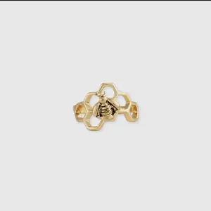 Honeycomb Bee Ring 🍯🐝