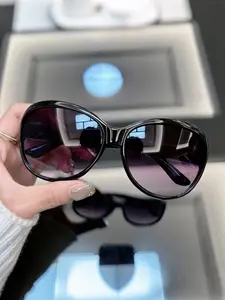 Women's Fashion Sunglasses, European Style Large Frame, Retro Personality Eyewear, Casual All-Seasons Accessory